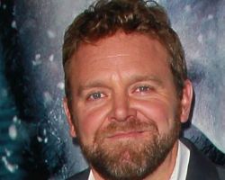 WHAT IS THE ZODIAC SIGN OF JOE CARNAHAN?